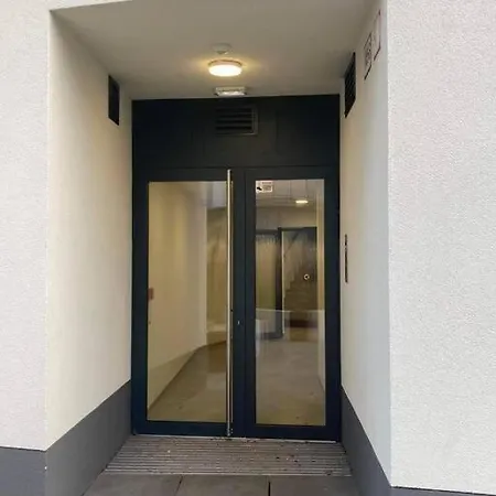 Luxusny Byt Blizko Niv Lägenhet *